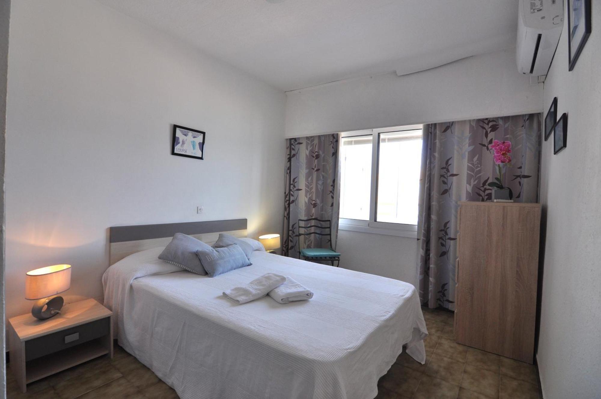 Rnet - Rhc 1712 Roses Holiday Center 외부 사진
